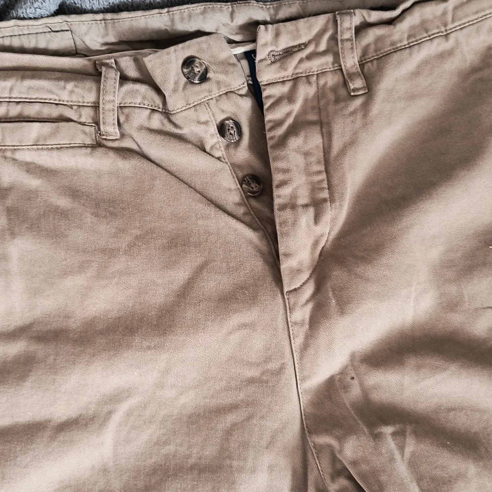 Pants,divided - Picture 1 of 3